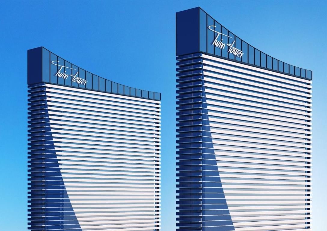 Отель Orbi Twin Tower Hotel room Батуми-4