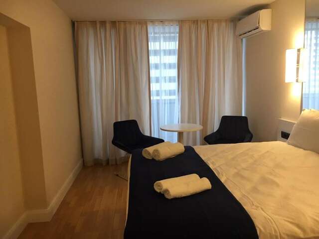 Отель Orbi Twin Tower Hotel room Батуми-9